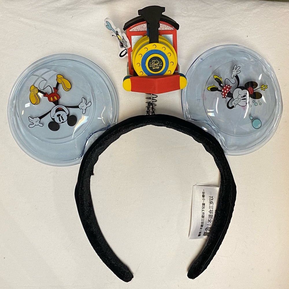 Mickeys Runaway Railway Ears